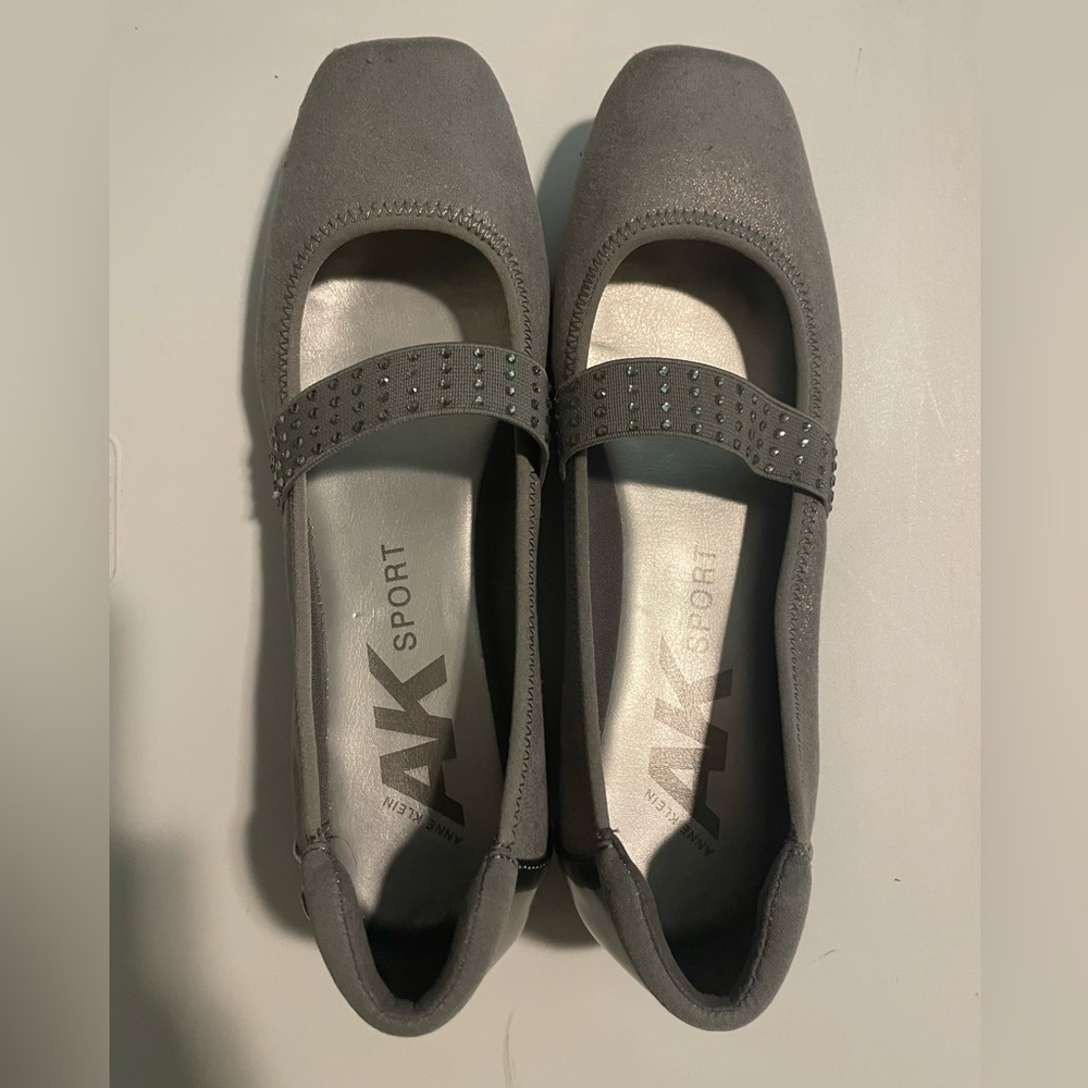 Silver flats with sequins - Anne Klein sport - size 6.5